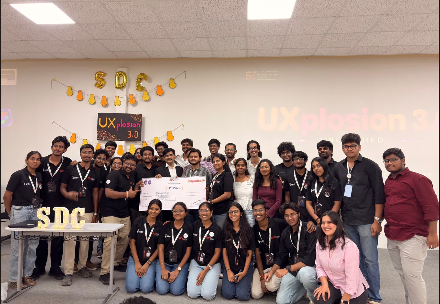 Hopeless Guys receiving the UXplosion 3.0 1st prize